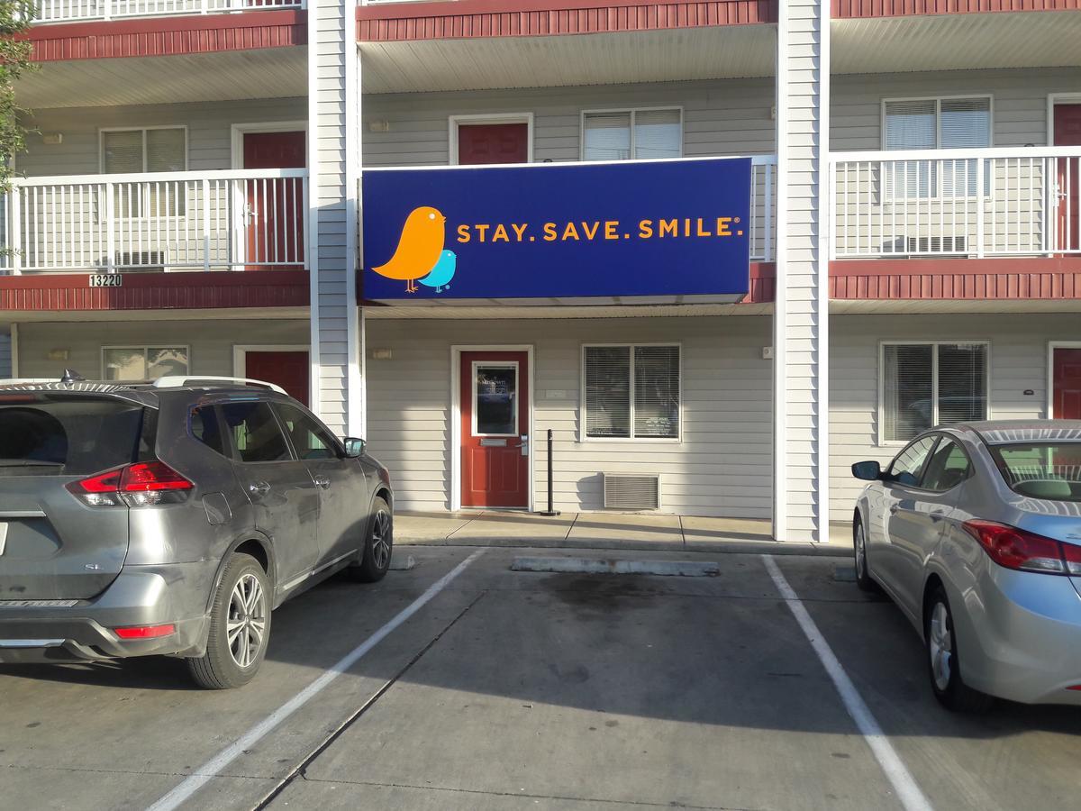 Intown Suites Extended Stay San Antonio Tx - Nacogdoches Road ภายนอก รูปภาพ